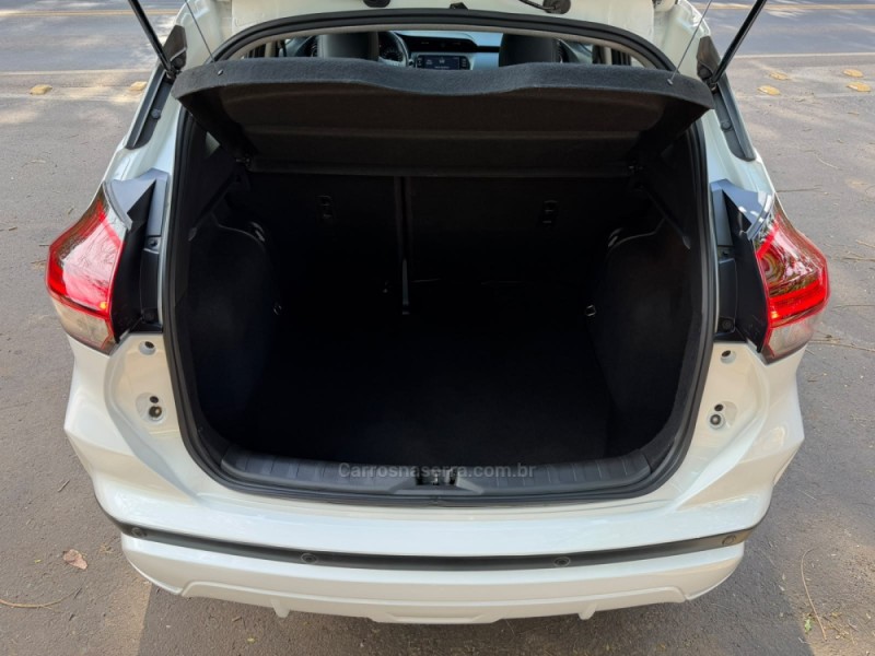 KICKS 1.6 ADVANCE 16V FLEX 4P AUTOMÁTICO - 2022 - DOIS IRMãOS