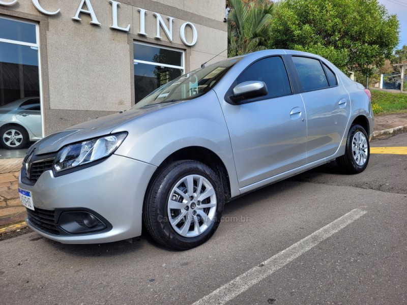 LOGAN 1.6 EXPRESSION 8V HI-FLEX 4P MANUAL - 2015 - FLORES DA CUNHA