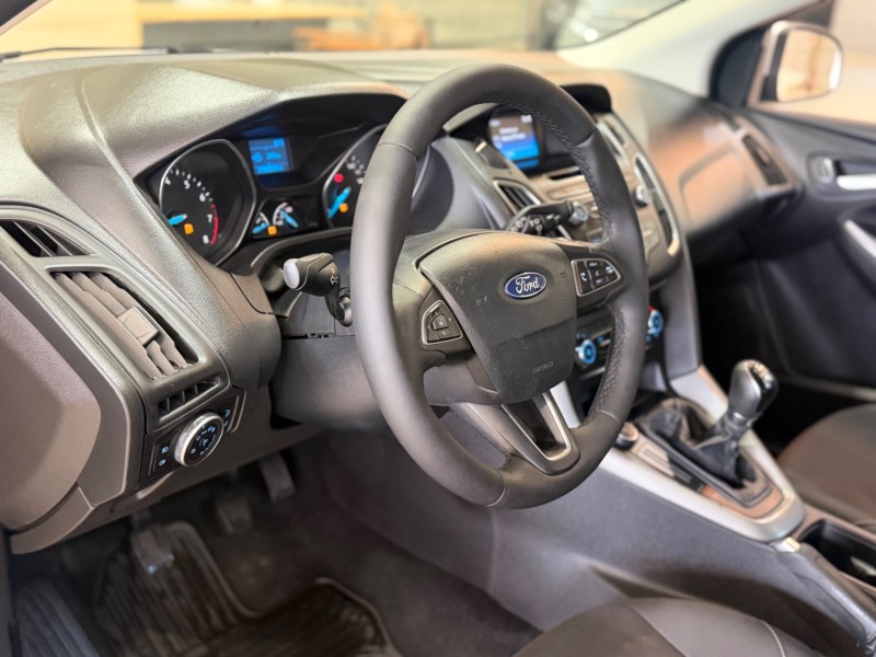 FOCUS 1.6 SE 16V FLEX 4P MANUAL - 2019 - CARLOS BARBOSA