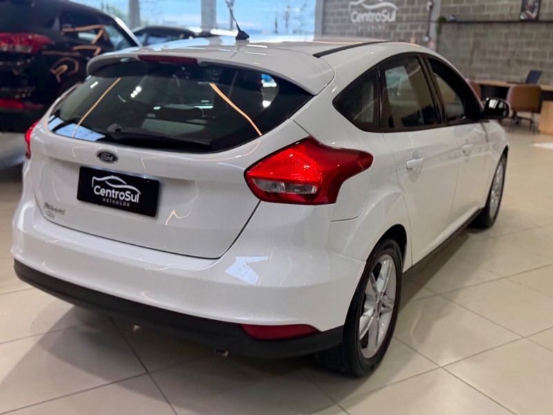 FOCUS 1.6 SE 16V FLEX 4P MANUAL - 2019 - CARLOS BARBOSA