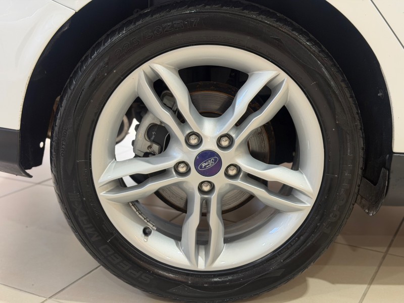 FOCUS 1.6 SE 16V FLEX 4P MANUAL - 2019 - CARLOS BARBOSA