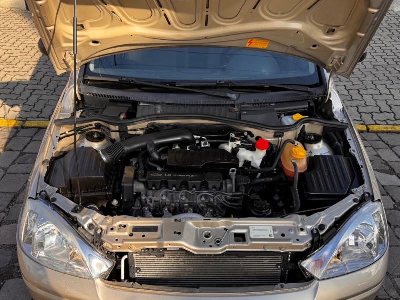 CORSA 1.4 MPFI MAXX 8V FLEX 4P MANUAL - 2012 - CAXIAS DO SUL