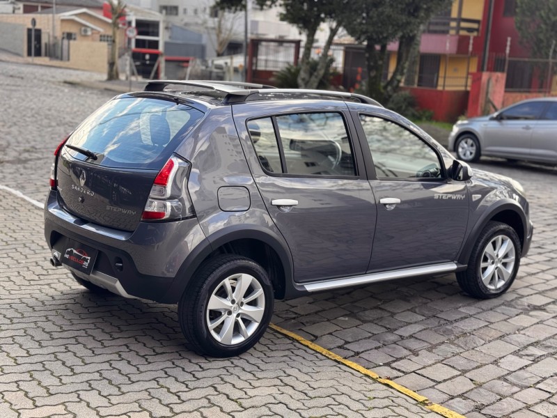 SANDERO 1.6 STEPWAY 16V FLEX 4P MANUAL - 2012 - CAXIAS DO SUL