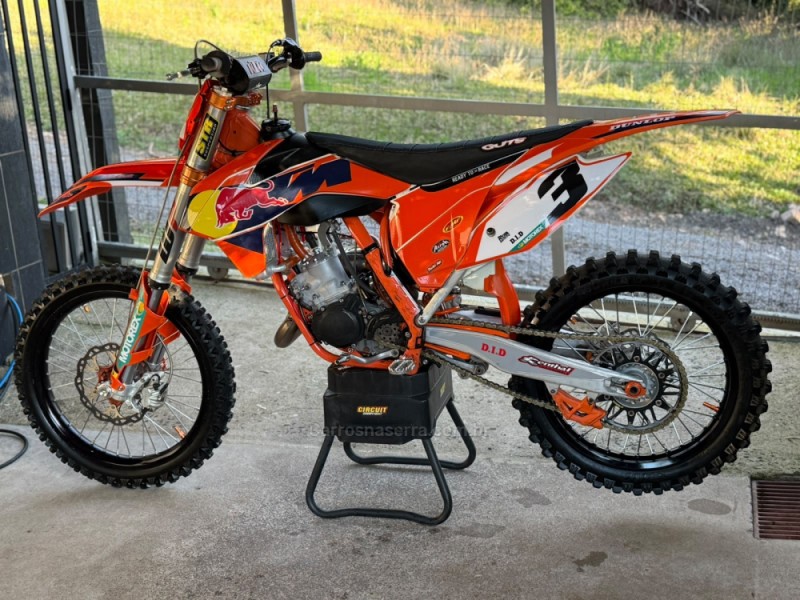 SX 