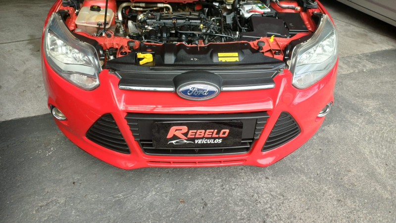 FOCUS 1.6 SE HATCH 16V FLEX 4P AUTOMÁTICO - 2015 - CAXIAS DO SUL