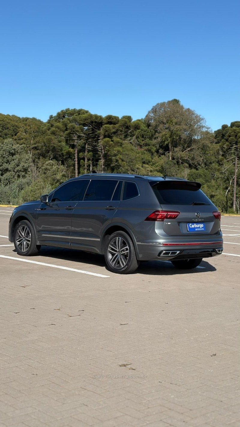 TIGUAN 2.0 ALLSPACE R-LINE 300 TSI GASOLINA 4P AUTOMÁTICO - 2025 - CAXIAS DO SUL