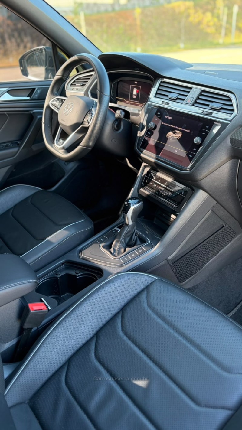 TIGUAN 2.0 ALLSPACE R-LINE 300 TSI GASOLINA 4P AUTOMÁTICO - 2025 - CAXIAS DO SUL
