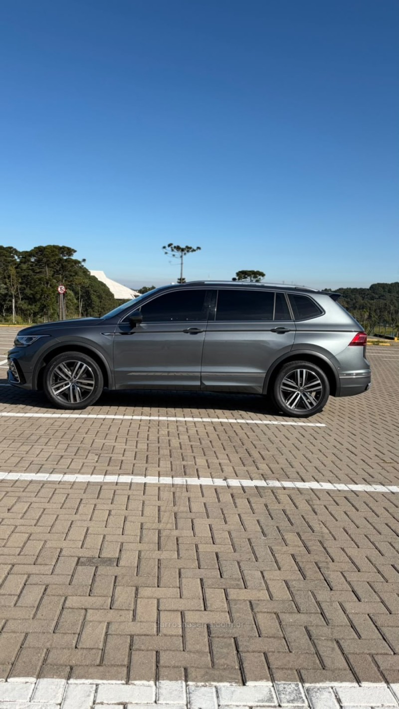 TIGUAN 2.0 ALLSPACE R-LINE 300 TSI GASOLINA 4P AUTOMÁTICO - 2025 - CAXIAS DO SUL