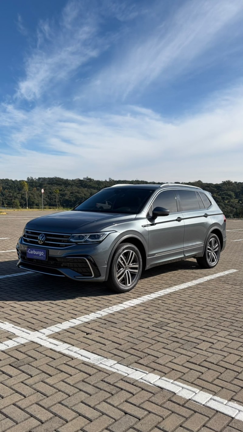 TIGUAN 2.0 ALLSPACE R-LINE 300 TSI GASOLINA 4P AUTOMÁTICO - 2025 - CAXIAS DO SUL