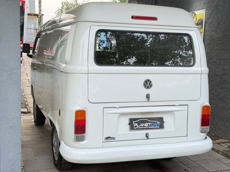 KOMBI 1.4 MI FURGÃO 8V FLEX 3P MANUAL - 2009 - FARROUPILHA