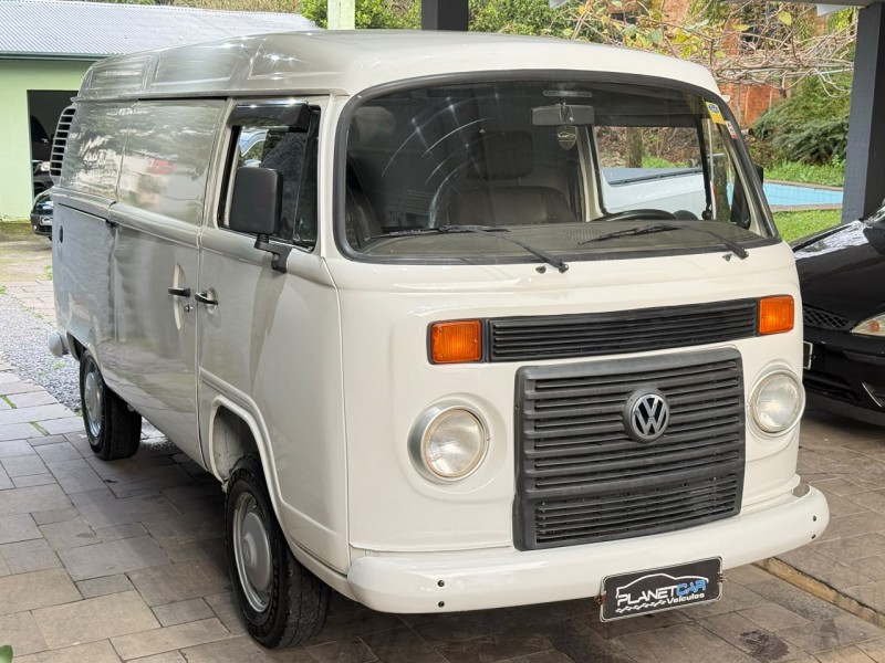 KOMBI 1.4 MI FURGÃO 8V FLEX 3P MANUAL - 2009 - FARROUPILHA