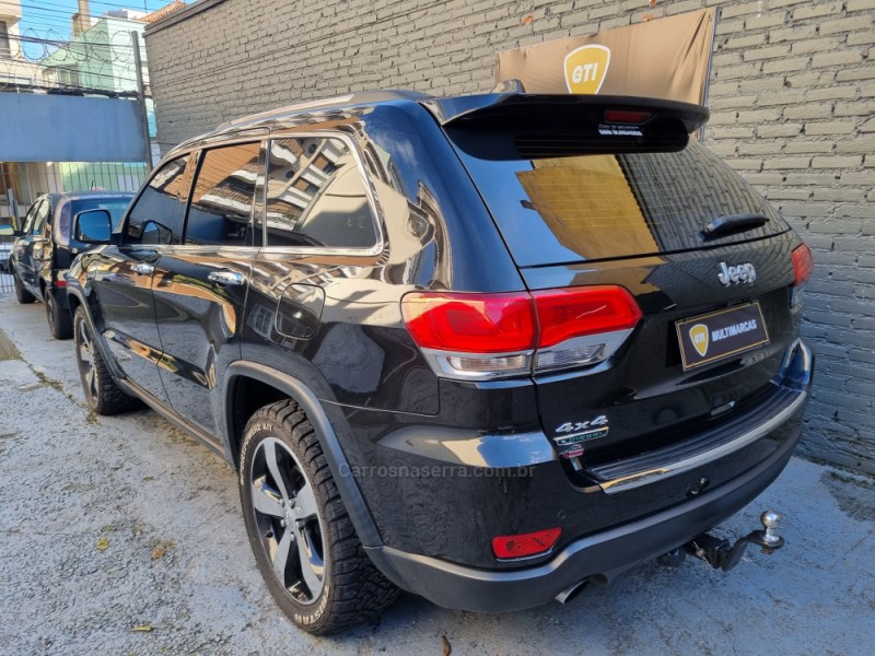 GRAND CHEROKEE 3.0 LIMITED 4X4 V6 24V TURBO DIESEL 4P AUTOMÁTICO - 2015 - CAXIAS DO SUL