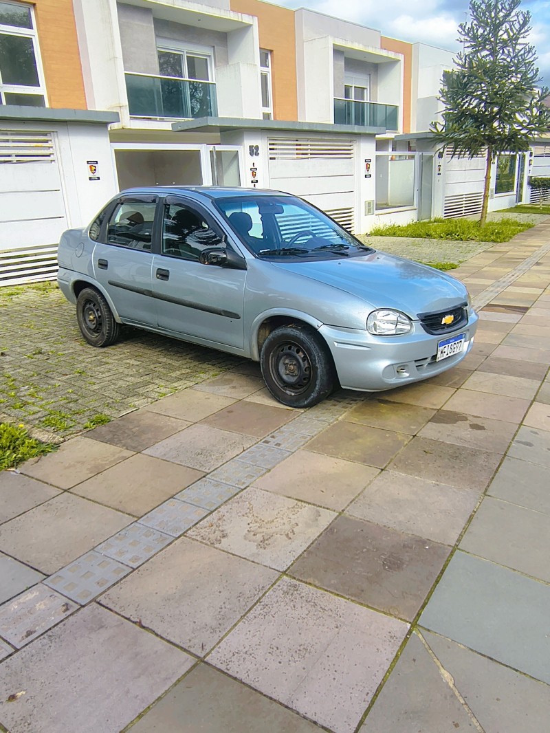 classic 1.0 mpfi 8v gasolina 4p manual 2010 farroupilha