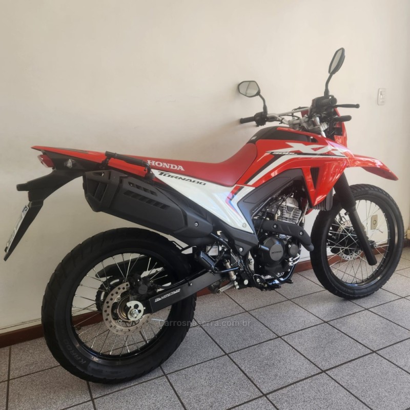 XR 300L TORNADO  - 2026 - FARROUPILHA