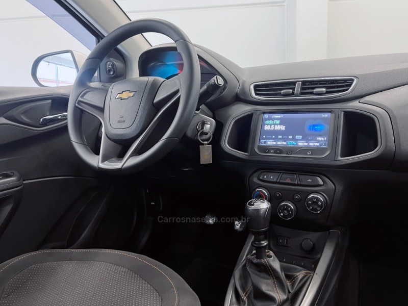 ONIX 1.4 MPFI LTZ 8V FLEX 4P MANUAL - 2014 - FLORES DA CUNHA