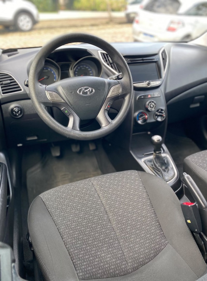 HB20 1.0 COMFORT PLUS 12V FLEX 4P MANUAL - 2018 - VENâNCIO AIRES