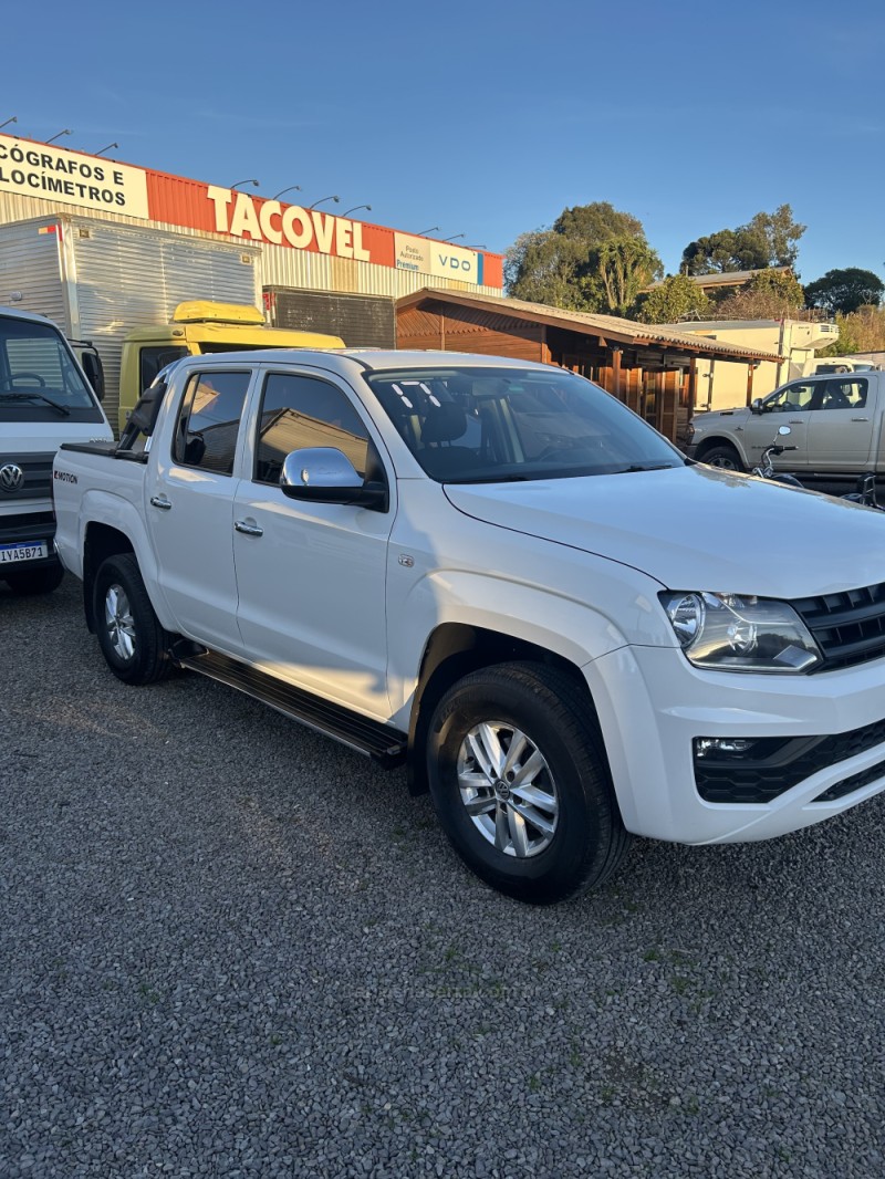 AMAROK 2.0 SE 4X4 CD 16V TURBO INTERCOOLER DIESEL 4P MANUAL - 2017 - CAXIAS DO SUL