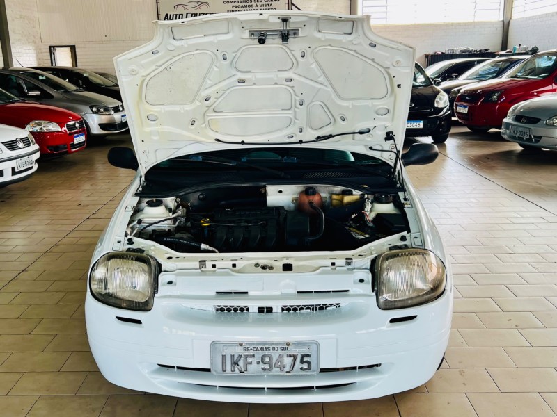 CLIO 1.0 RN 16V GASOLINA 4P MANUAL - 2002 - CAXIAS DO SUL
