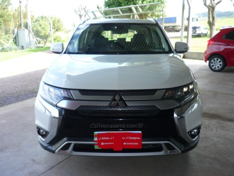 OUTLANDER 2.2 4X4 16V DIESEL 4P AUTOMÁTICO - 2019 - ARROIO DO MEIO