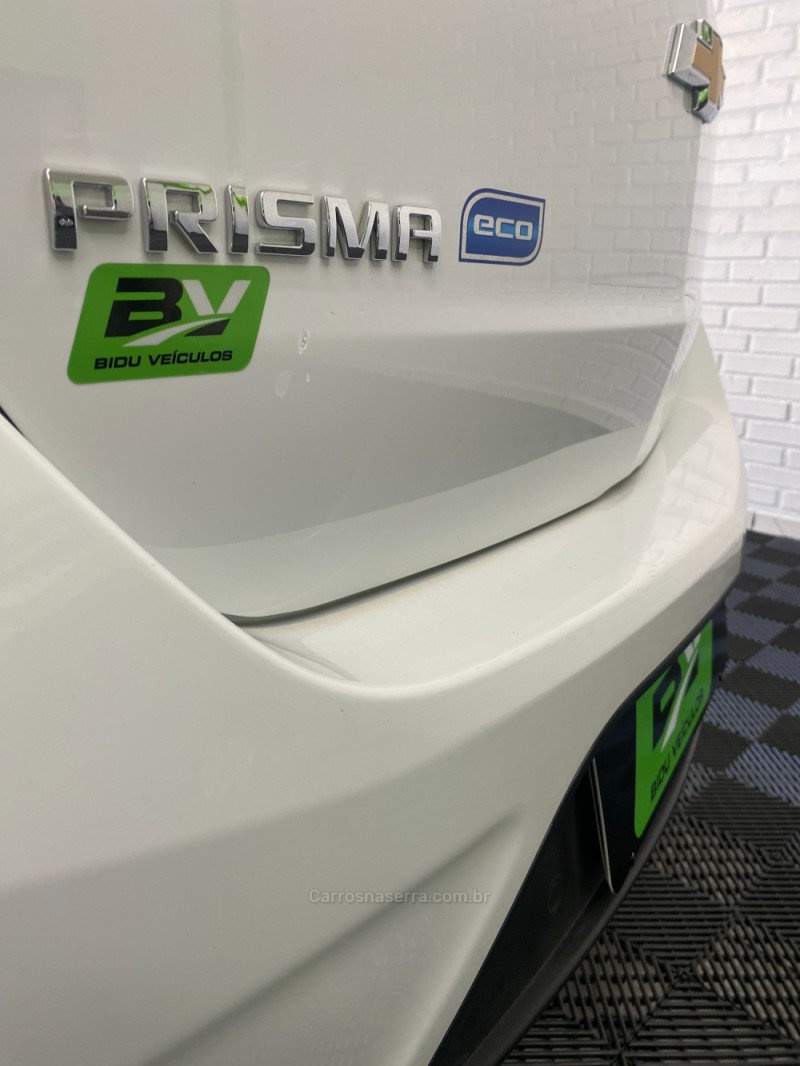 PRISMA 1.4 MPFI LTZ 8V FLEX 4P MANUAL - 2018 - VACARIA