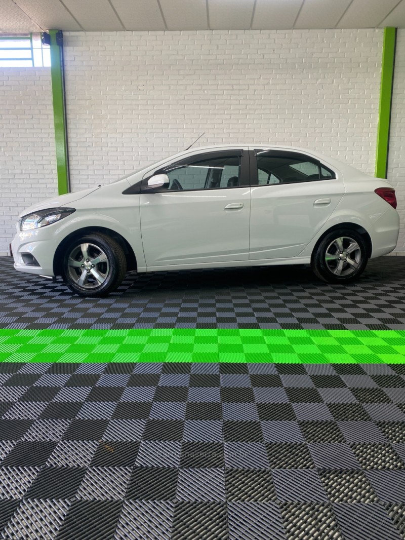 PRISMA 1.4 MPFI LTZ 8V FLEX 4P MANUAL - 2018 - VACARIA