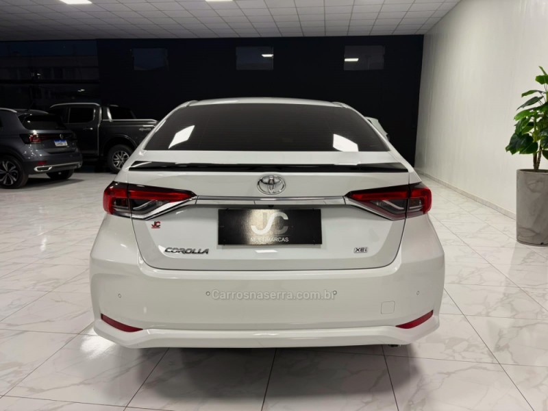 COROLLA 1.8 XEI 16V GASOLINA 4P AUTOMÁTICO - 2023 - CAMPINAS DO SUL
