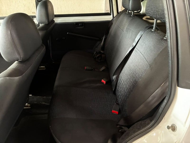 UNO 1.0 MPI MILLE WAY ECONOMY 8V FLEX 4P MANUAL - 2010 - BOM PRINCíPIO