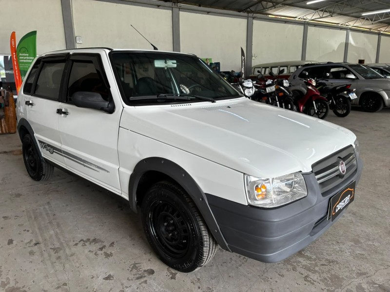 UNO 1.0 MPI MILLE WAY ECONOMY 8V FLEX 4P MANUAL - 2010 - BOM PRINCíPIO