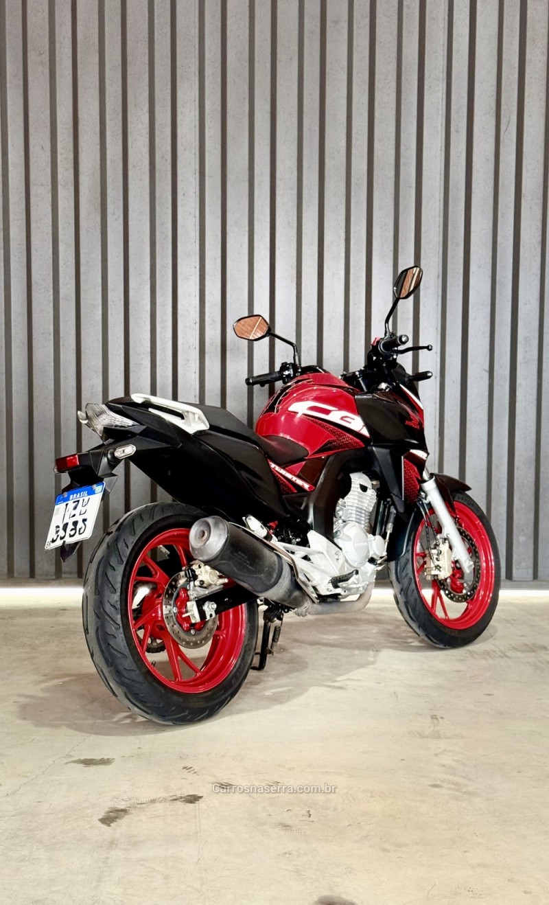 CB 250F TWISTER CBS - 2020 - FLORES DA CUNHA