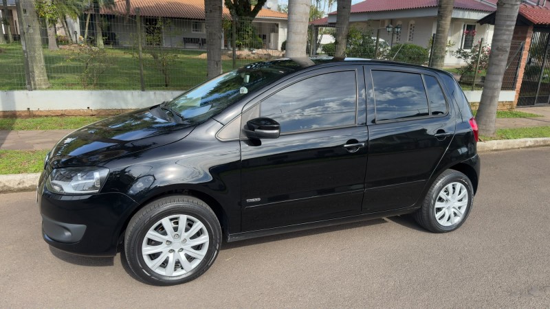 FOX 1.0 MI 8V FLEX 4P MANUAL - 2013 - FELIZ