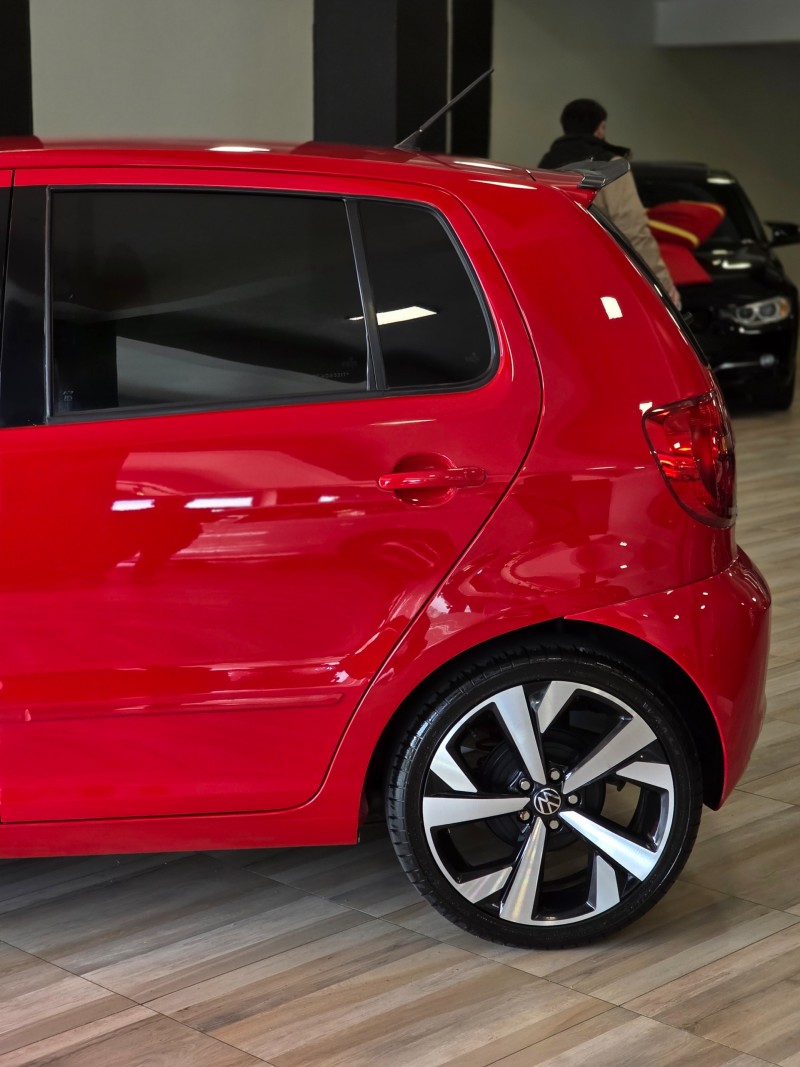 FOX 1.0 MI 8V FLEX 4P MANUAL - 2012 - CAXIAS DO SUL