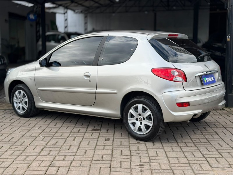 207 1.4 XR 8V FLEX 2P MANUAL - 2012 - LAGOA VERMELHA