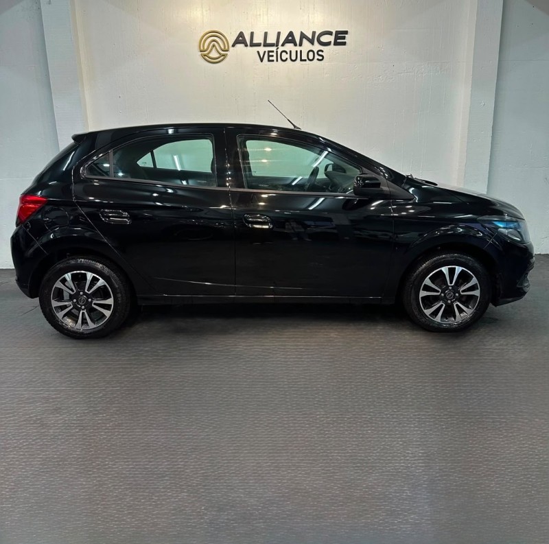 ONIX 1.4 MPFI LTZ 8V FLEX 4P MANUAL - 2013 - CAXIAS DO SUL