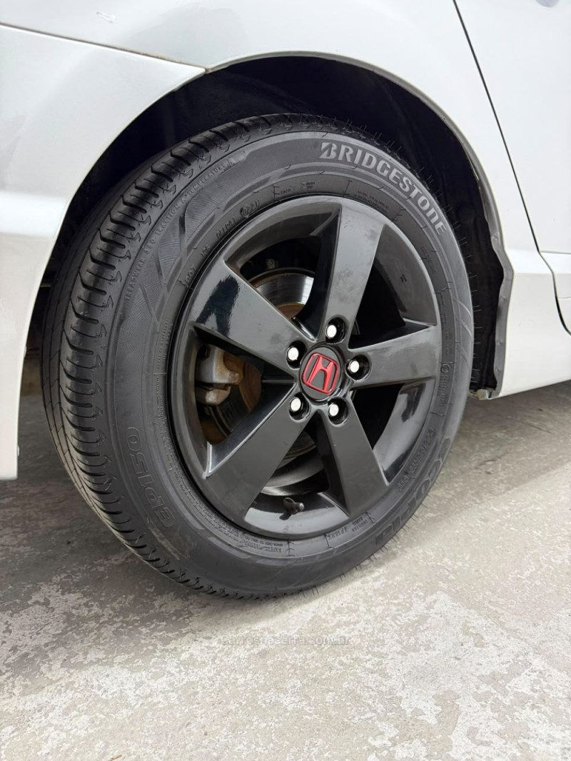 CIVIC 1.8 LXS 16V FLEX 4P AUTOMÁTICO - 2007 - CAXIAS DO SUL