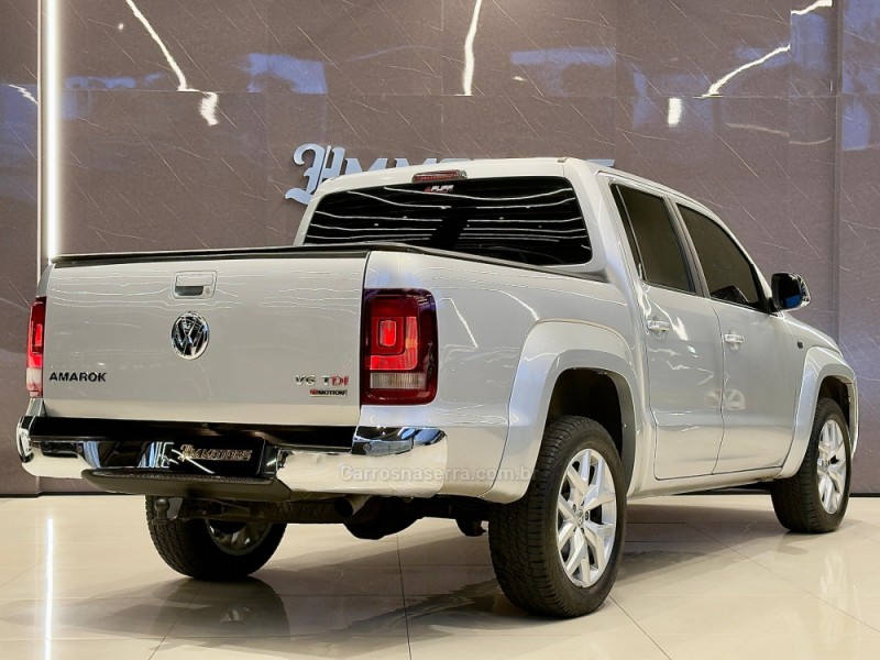 AMAROK 3.0 V6 TDI HIGHLINE CD DIESEL 4MOTION AUTOMÁTICO - 2018 - CAXIAS DO SUL