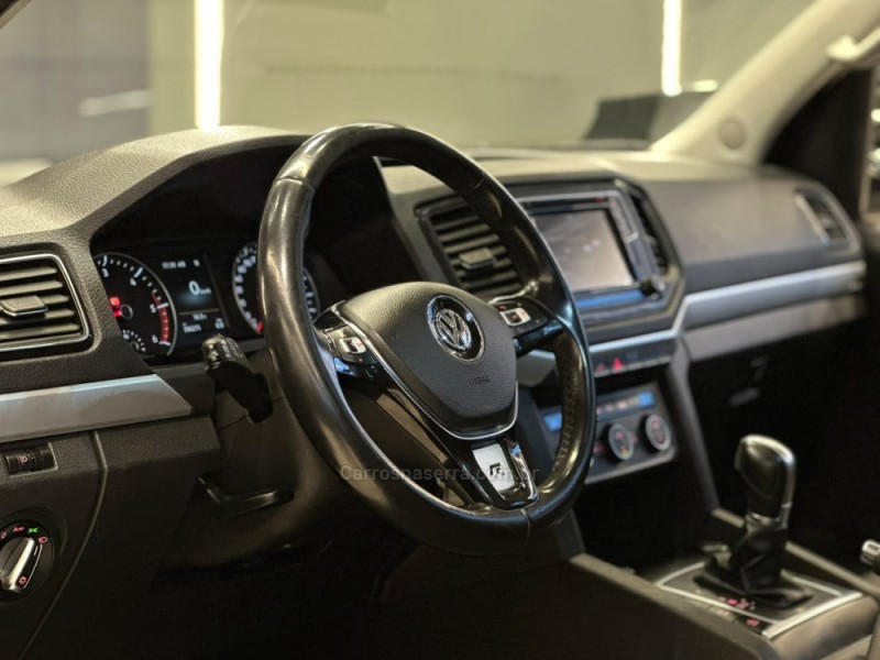 AMAROK 3.0 V6 TDI HIGHLINE CD DIESEL 4MOTION AUTOMÁTICO - 2018 - CAXIAS DO SUL