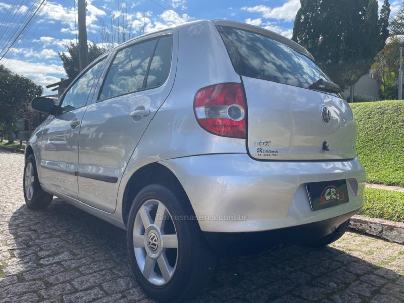 FOX 1.6 MI PLUS 8V FLEX 4P MANUAL - 2008 - PORTO ALEGRE