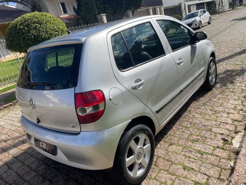 FOX 1.6 MI PLUS 8V FLEX 4P MANUAL - 2008 - PORTO ALEGRE