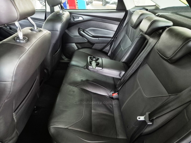 FOCUS 2.0 TITANIUM FASTBACK 16V FLEX 4P AUTOMÁTICO - 2019 - CAXIAS DO SUL