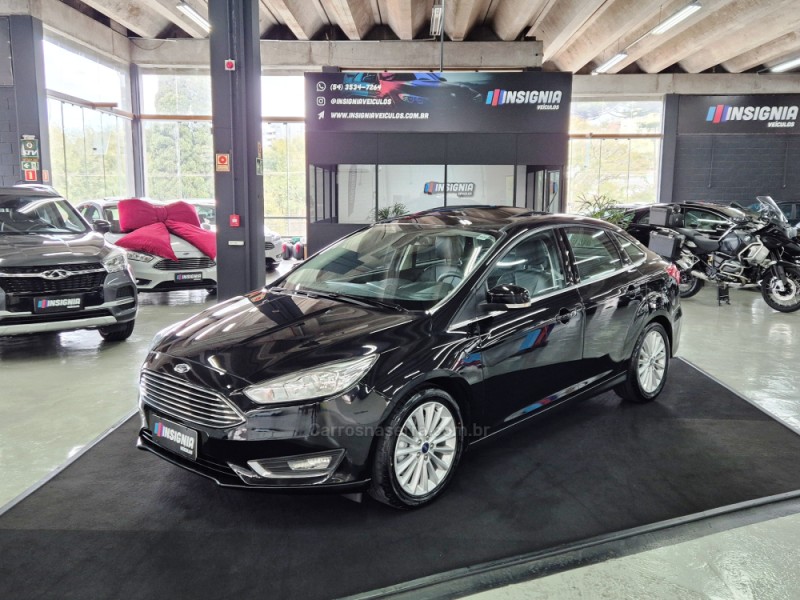 focus 2.0 titanium fastback 16v flex 4p automatico 2019 caxias do sul