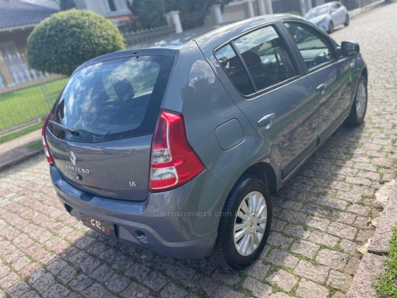 SANDERO 1.6 PRIVILÉGE 8V FLEX 4P MANUAL - 2013 - PORTO ALEGRE
