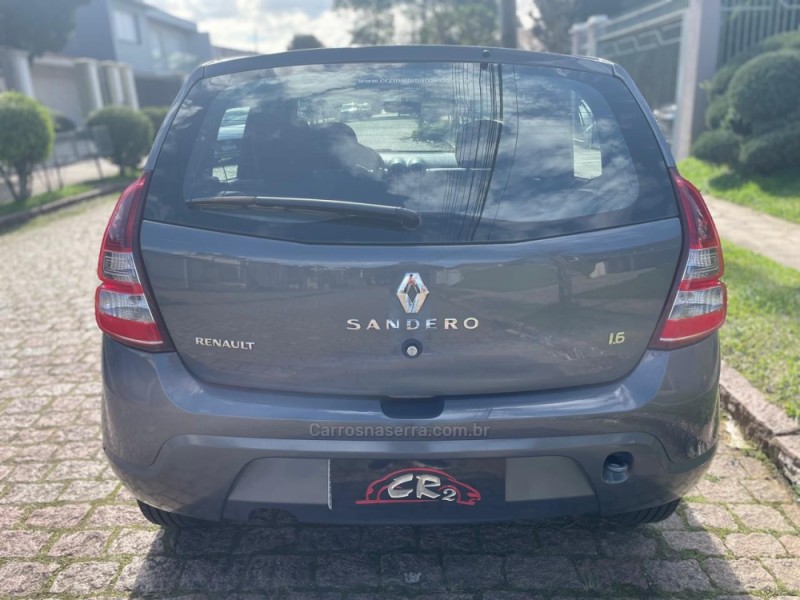 SANDERO 1.6 PRIVILÉGE 8V FLEX 4P MANUAL - 2013 - PORTO ALEGRE