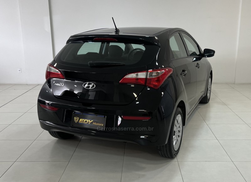 HB20 1.0 COMFORT STYLE 12V FLEX 4P MANUAL - 2017 - BENTO GONçALVES