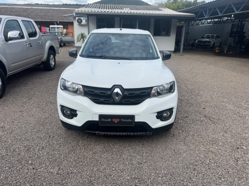 KWID 1.0 12V SCE FLEX INTENSE MANUAL - 2018 - IGREJINHA