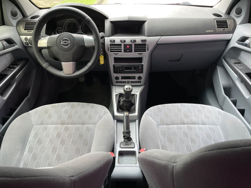 VECTRA 2.0 MPFI ELEGANCE 8V FLEX 4P MANUAL - 2008 - CAXIAS DO SUL
