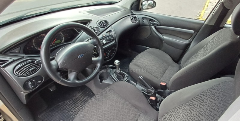 FOCUS 1.6 GL SEDAN 8V FLEX 4P MANUAL - 2008 - FARROUPILHA