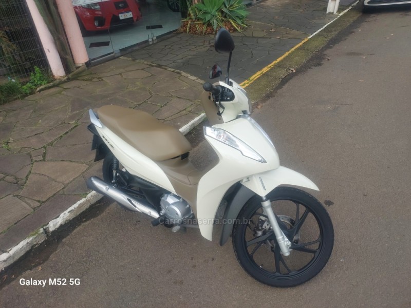 BIZ 125 ES - 2021 - CARLOS BARBOSA