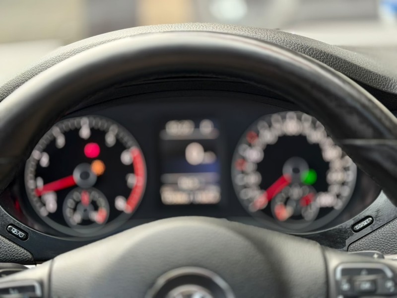 JETTA 2.0 TSI HIGHLINE 200CV GASOLINA 4P TIPTRONIC - 2014 - LAGOA VERMELHA