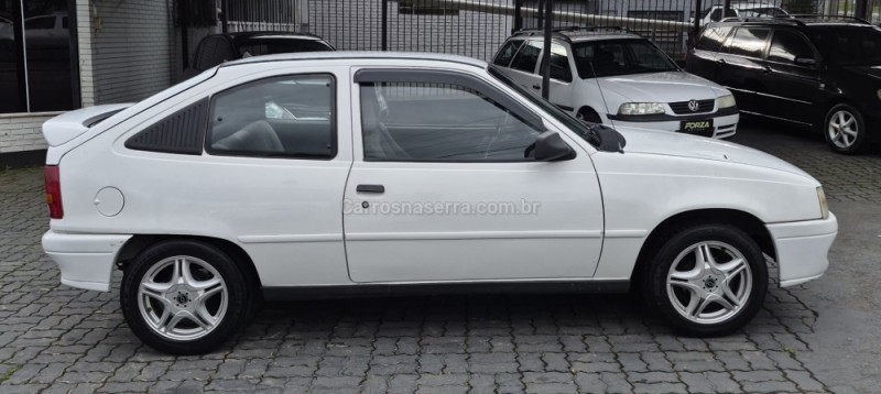 KADETT 2.0 EFI SPORT 8V GASOLINA 2P MANUAL - 1997 - CAXIAS DO SUL