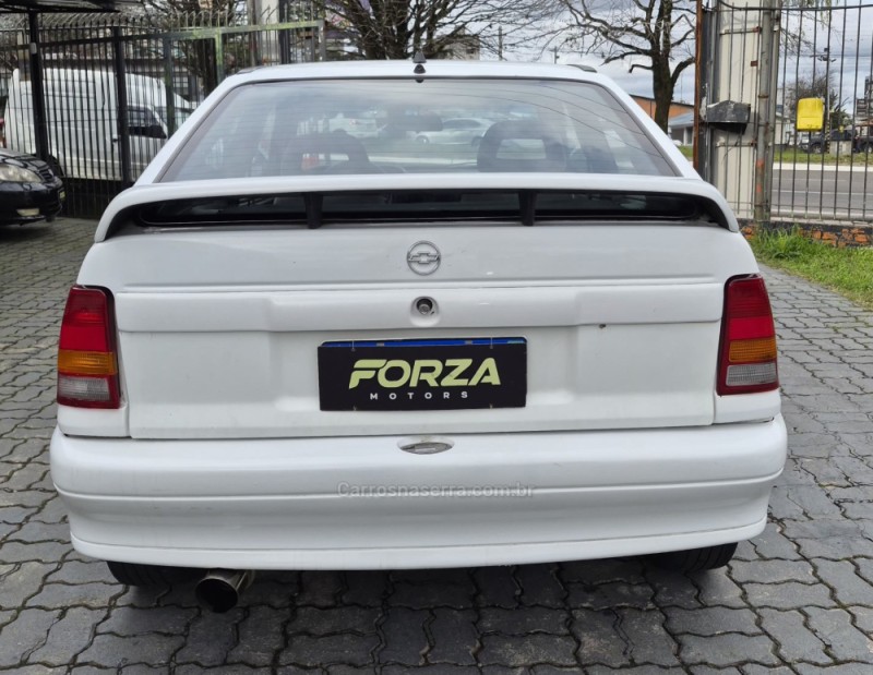 KADETT 2.0 EFI SPORT 8V GASOLINA 2P MANUAL - 1997 - CAXIAS DO SUL